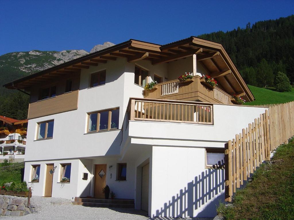 Haus Harbauer Neustift im Stubaital Exterior foto